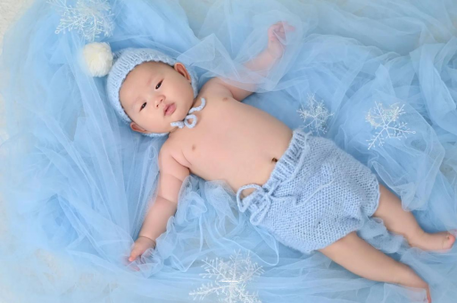 塔城宝宝大便黄白色 塔城宝宝大便黄白色