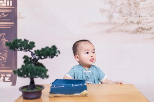 塔城宝宝多大可以吃榴莲 塔城宝宝多大可以吃榴莲